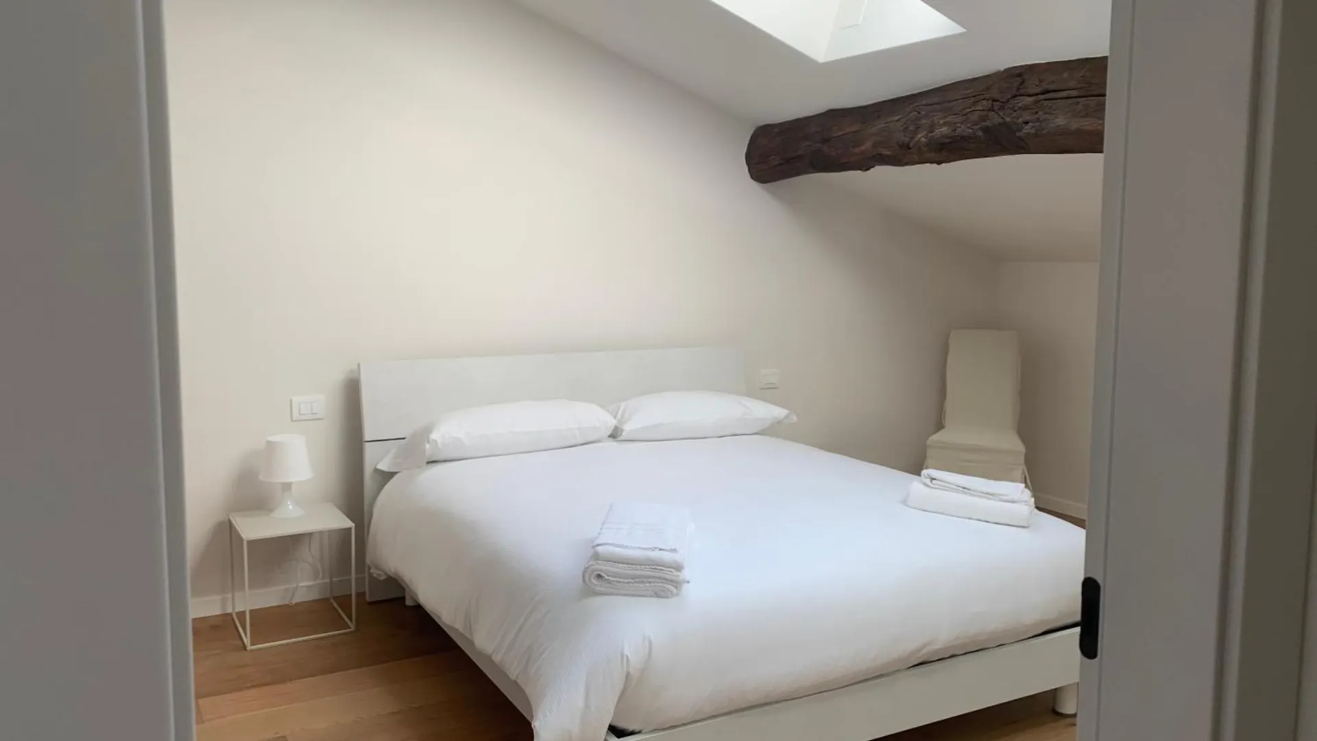 Spazio Perlasca Apt 3 - Cernobbio Como Lake شقة