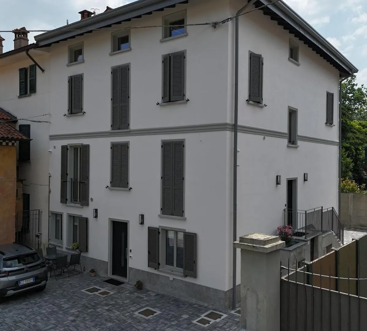 Spazio Perlasca Apt 3 - Cernobbio Como Lake 0*,  إيطاليا